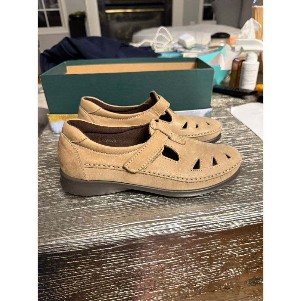 SAS Roamer Mary Jane Comfort Shoes sz 6-1/2M EUC